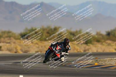 media/Dec-09-2023-SoCal Trackdays (Sat) [[76a8ac2686]]/Turn 15 Set 1 (230pm)/